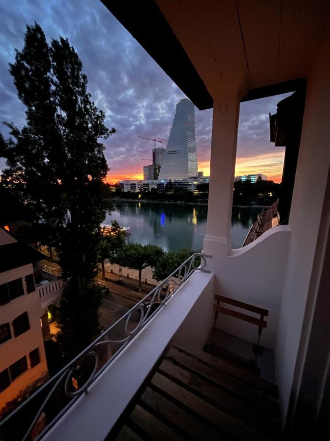 Charmante Altbauwohnung Am Rhein Basilej Exteriér fotografie